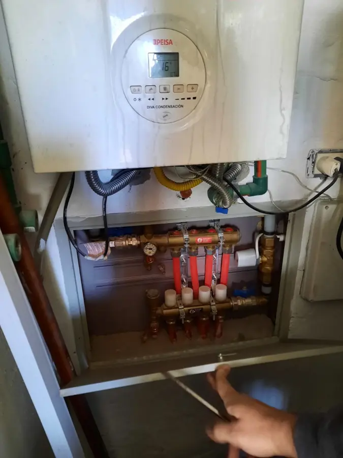 Caldera Peisa Diva Condensación con colector de piso radiante